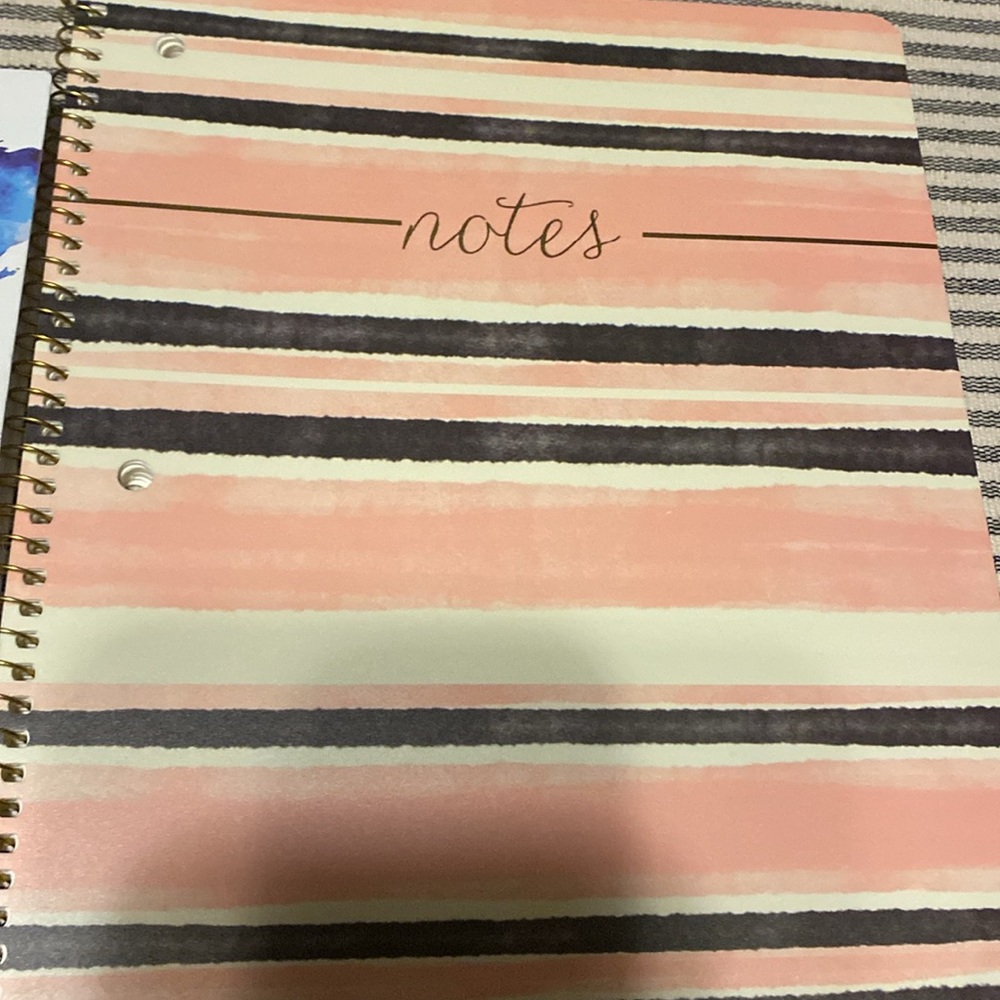 3 Notebook Set - Picture 4 of 6